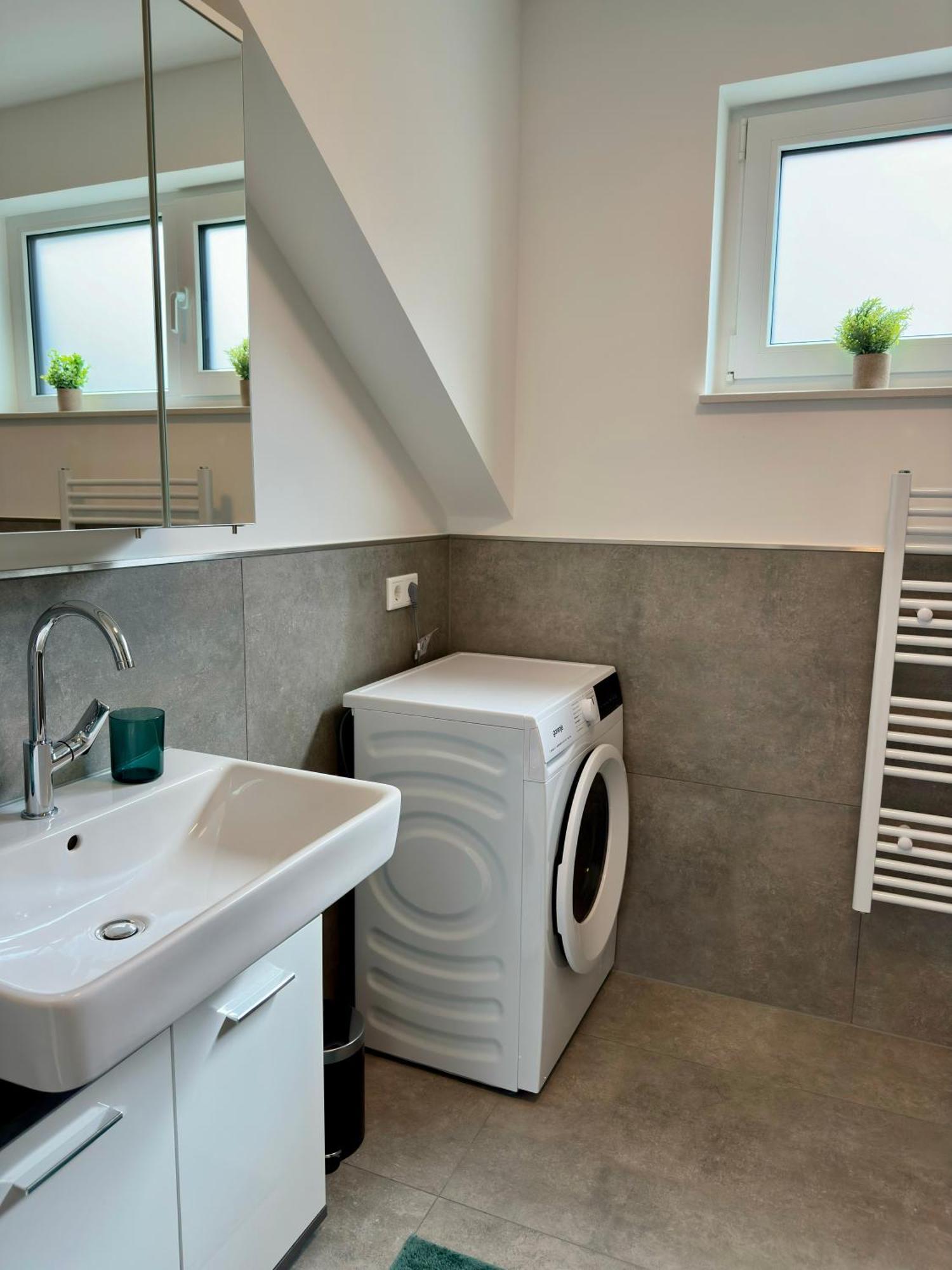 Zentrale Wohnung 5 - Kostenloser Parkplatz - Hdz - Bali Therme - Gop 巴特恩豪森 外观 照片